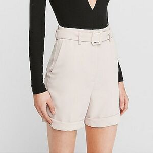 EXPRESS | Midi Super High Rise Belted Cuffed Cream Shorts Women’s Size 4